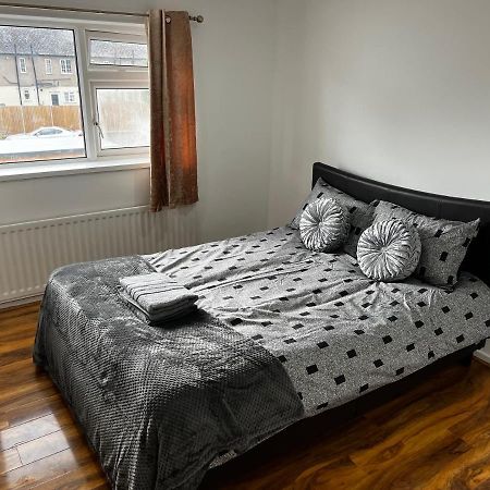 Good Priced Single Rooms In Hayes Northolt  Bagian luar foto
