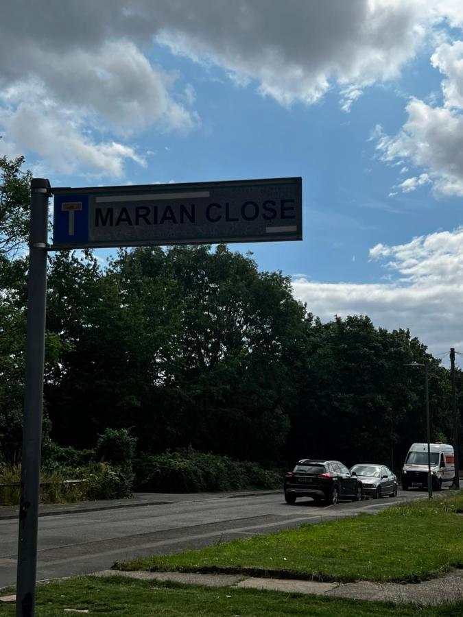 Good Priced Single Rooms In Hayes Northolt  Bagian luar foto